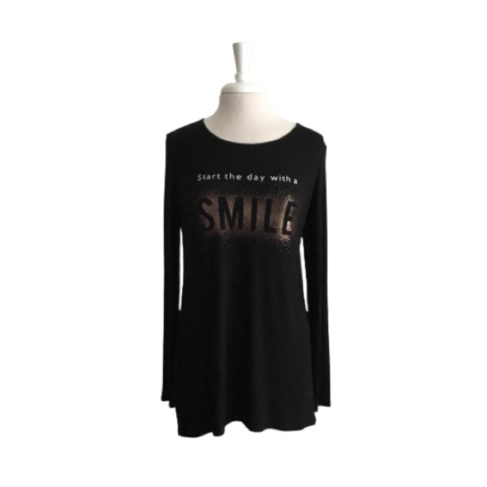 Maurices “Start the day with a SMILE” Tunic Top